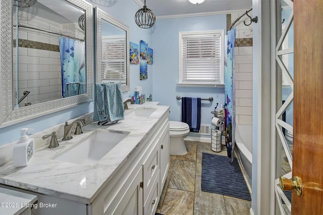 6804 Greenwood Rd, Louisville, KY 40258