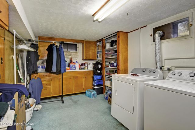 6804 Greenwood Rd, Louisville, KY 40258