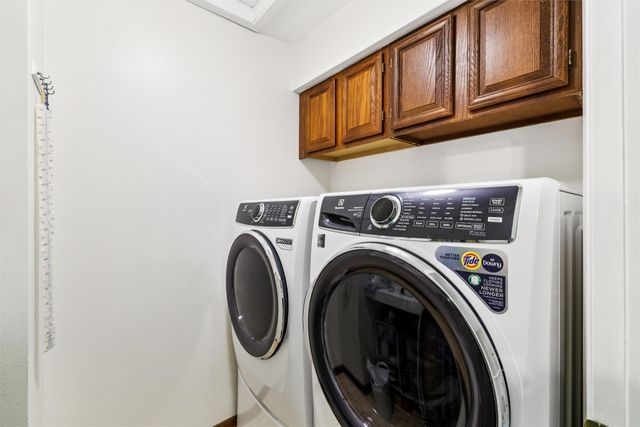 6174 Terrace Drive 13, Johnston, IA 50131