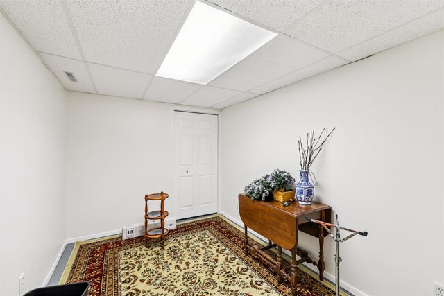 6174 Terrace Drive 13, Johnston, IA 50131