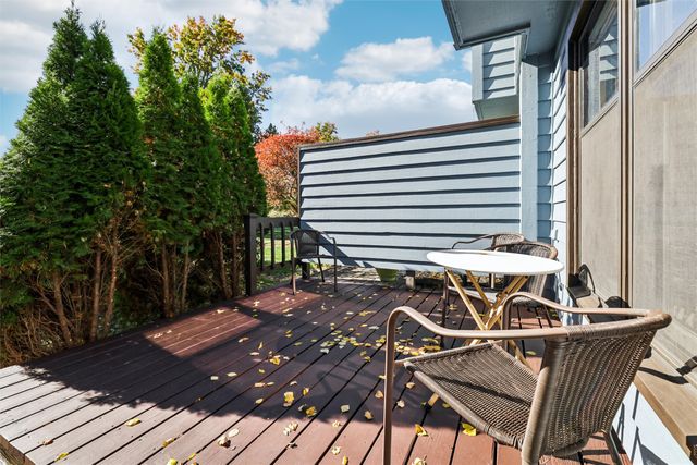 6174 Terrace Drive 13, Johnston, IA 50131