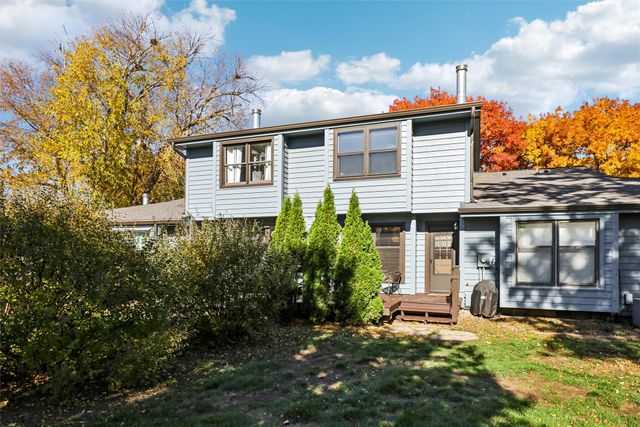 6174 Terrace Drive 13, Johnston, IA 50131