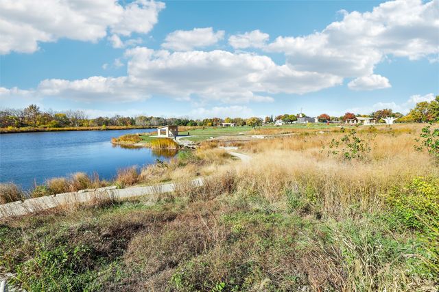 6174 Terrace Drive 13, Johnston, IA 50131