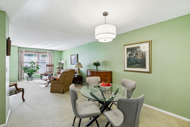 6174 Terrace Drive 13, Johnston, IA 50131