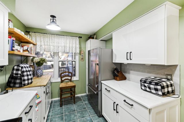 6174 Terrace Drive 13, Johnston, IA 50131