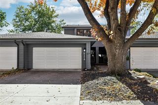 6174 Terrace Drive 13, Johnston, IA 50131