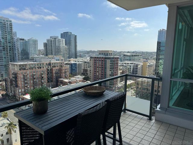 325 7Th Avenue 1701, San Diego, CA 92101