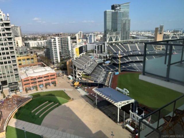 325 7Th Avenue 1701, San Diego, CA 92101