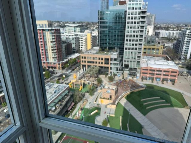 325 7Th Avenue 1701, San Diego, CA 92101