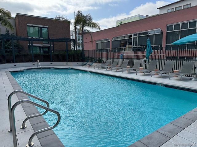 325 7Th Avenue 1701, San Diego, CA 92101