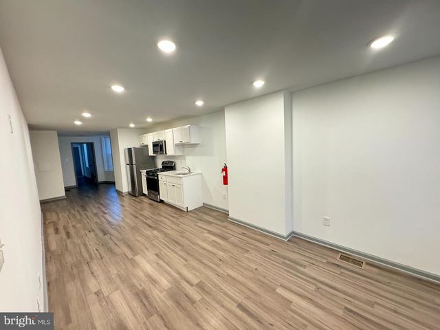 3125 N 13TH ST, Philadelphia, PA 19133