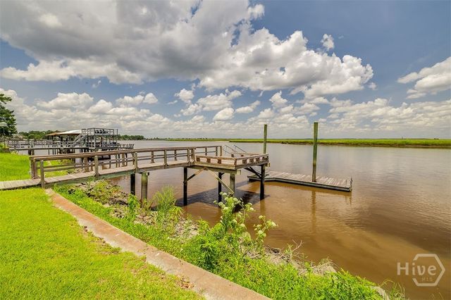 179 Ogeechee Drive, Richmond Hill, GA 31324