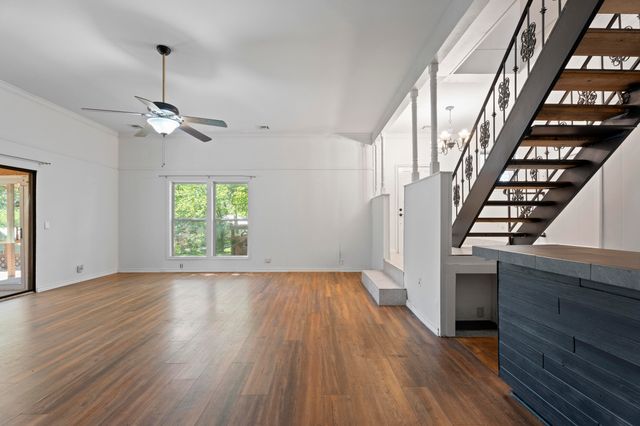 24880 S 612th Road, Grove, OK 74344