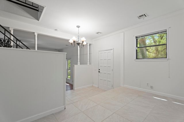 24880 S 612th Road, Grove, OK 74344