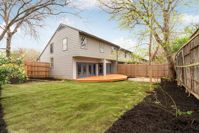 2114 Goodrich Ave 10, Austin, TX 78704