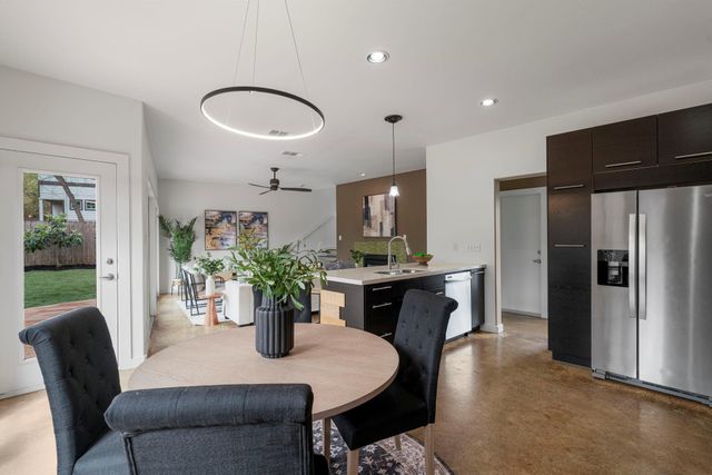 2114 Goodrich Ave 10, Austin, TX 78704