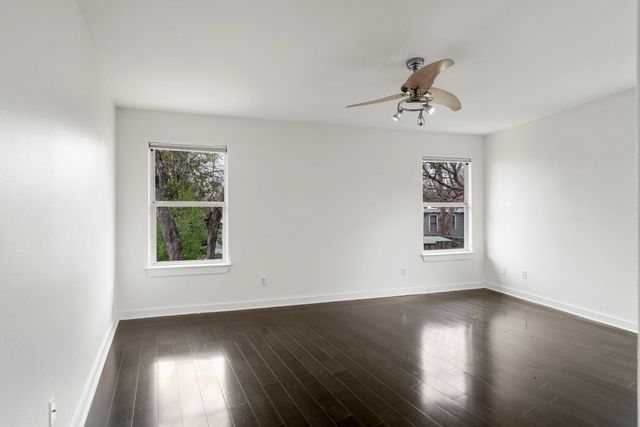 2114 Goodrich Ave 10, Austin, TX 78704