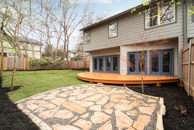 2114 Goodrich Ave 10, Austin, TX 78704