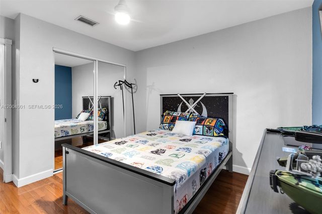 15134 SW 94th Ter, Miami, FL 33196