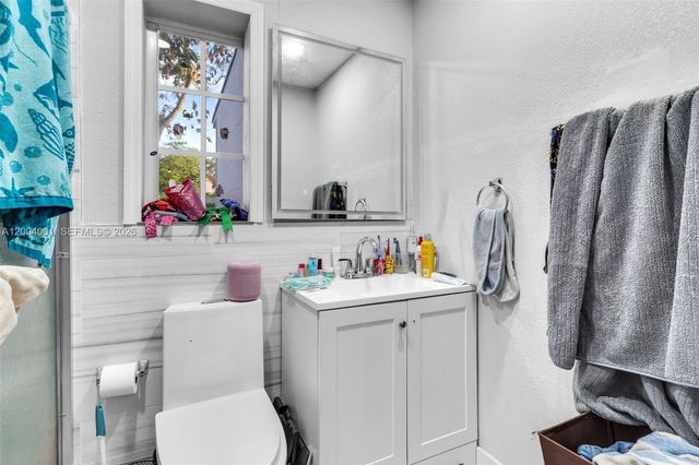 15134 SW 94th Ter, Miami, FL 33196