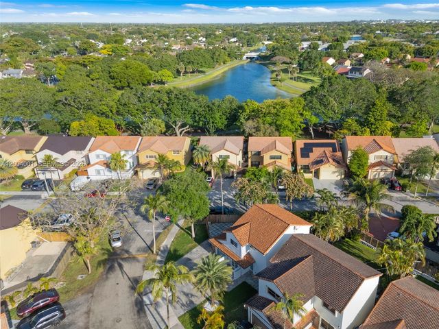 15134 SW 94th Ter, Miami, FL 33196