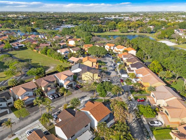 15134 SW 94th Ter, Miami, FL 33196