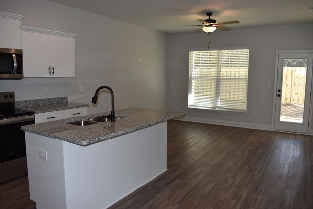 4228 Beautiful Pond Park, North Augusta, SC 29860