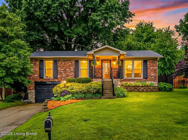 9008 Shevie Dr, Louisville, KY 40272