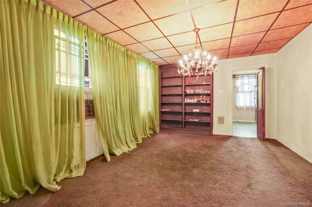 62-63 60th Drive, Maspeth, NY 11378