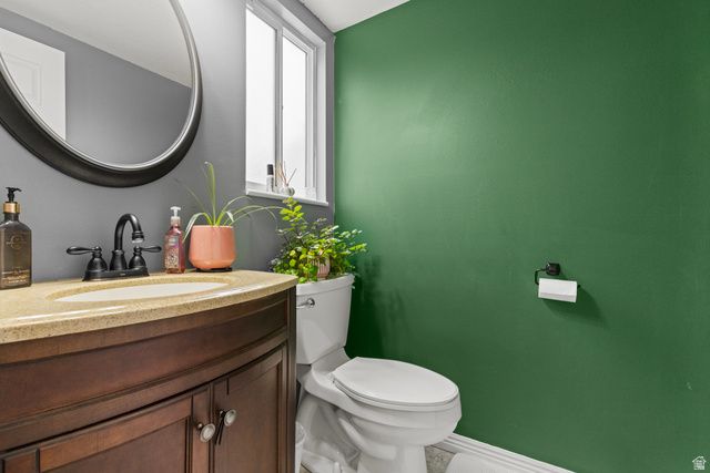 279 E 2300 N, North Ogden, UT 84414