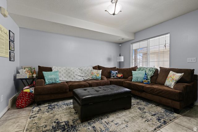 279 E 2300 N, North Ogden, UT 84414