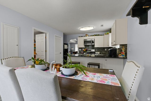 279 E 2300 N, North Ogden, UT 84414