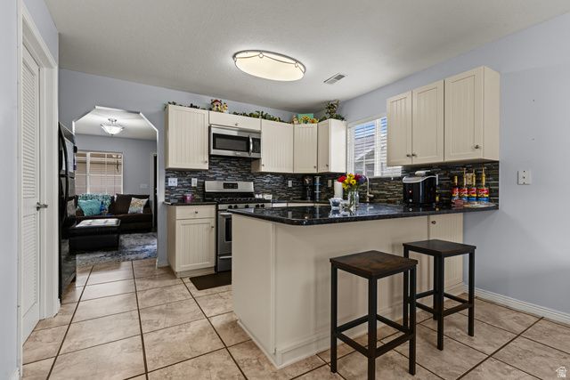 279 E 2300 N, North Ogden, UT 84414
