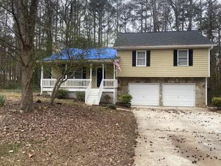100 Russell Drive, Hiram, GA 30141