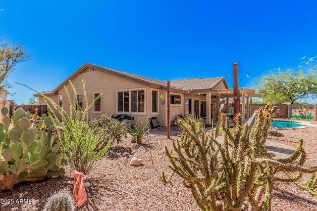 29412 W WHITTON Avenue, Buckeye, AZ 85396