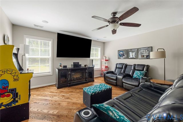 11451 Black Rd, Chesterfield, VA 23838