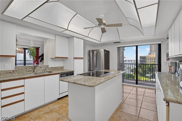 1900 Virginia AVE 503, Fort Myers, FL 33901