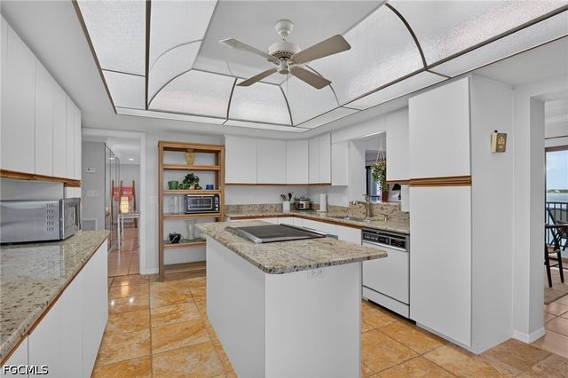 1900 Virginia AVE 503, Fort Myers, FL 33901