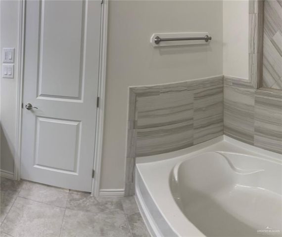 5205 Xenops Avenue, Mission, TX 78573