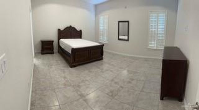 5205 Xenops Avenue, Mission, TX 78573