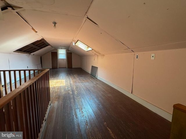 45 CRESCENT AVE, Woodbury, NJ 08096