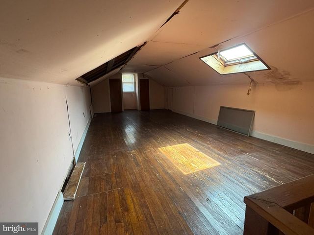 45 CRESCENT AVE, Woodbury, NJ 08096