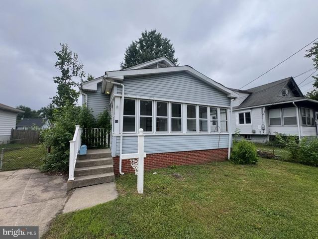 45 CRESCENT AVE, Woodbury, NJ 08096