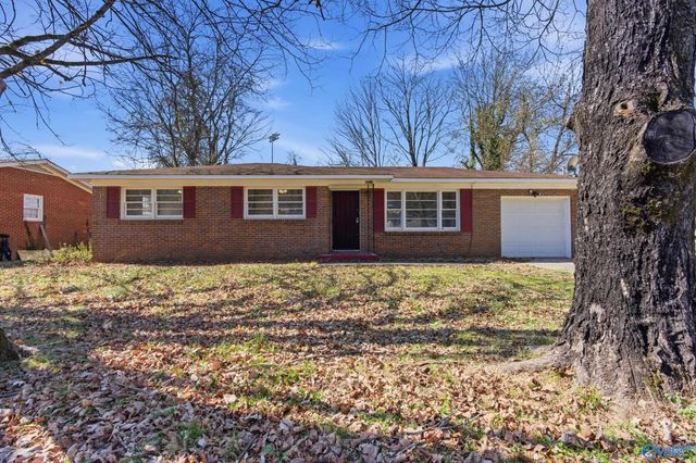 4816 Lumary Drive NW, Huntsville, AL 35810