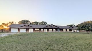 742 S 935 Road, El Dorado Springs, MO 64744