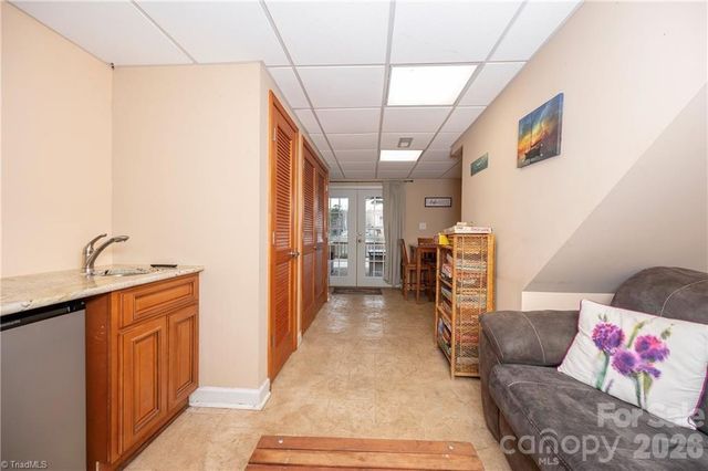 1250 Lake Drive 9 None, Lexington, NC 27292