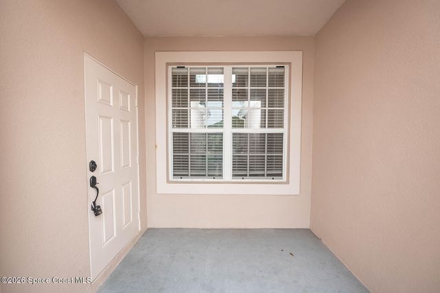 1921 Muirfield Way SE, Palm Bay, FL 32909