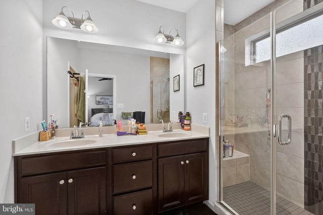 5138 LONGSTONE WAY, North Bethesda, MD 20852