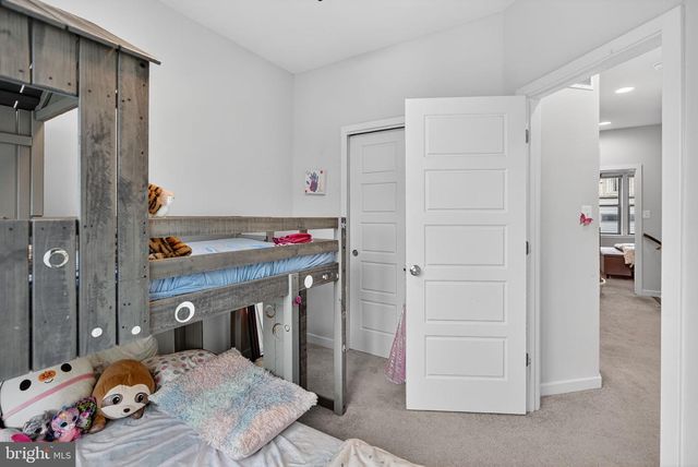 5138 LONGSTONE WAY, North Bethesda, MD 20852