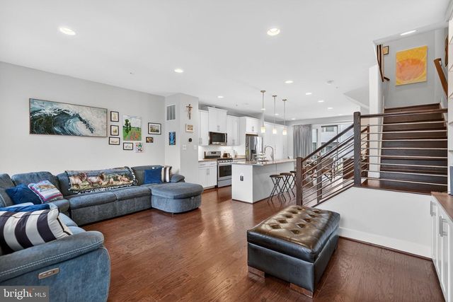 5138 LONGSTONE WAY, North Bethesda, MD 20852